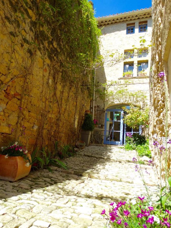 Un Patio En Luberon Ansouis Exterior foto